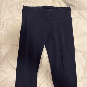 Navy aritzia leggings